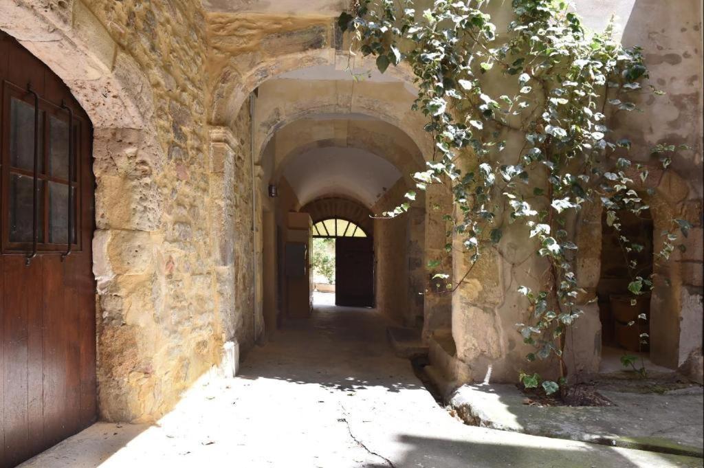 La Caverne De La Rose D'Or Apartman Orange  Kültér fotó